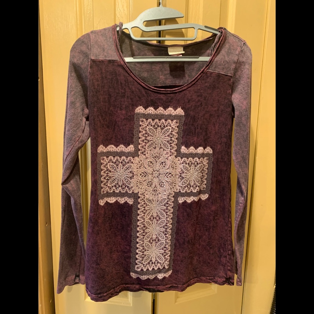 Ladies size small embellished long sleeve T-shirt